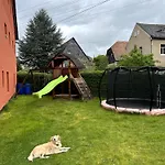 Haus Mit Pool Willa *