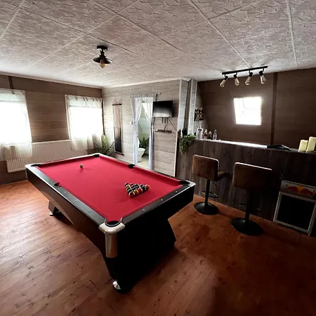 Vila Haus Mit Pool Großschönau