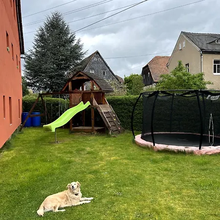 Haus Mit Pool فيلة *