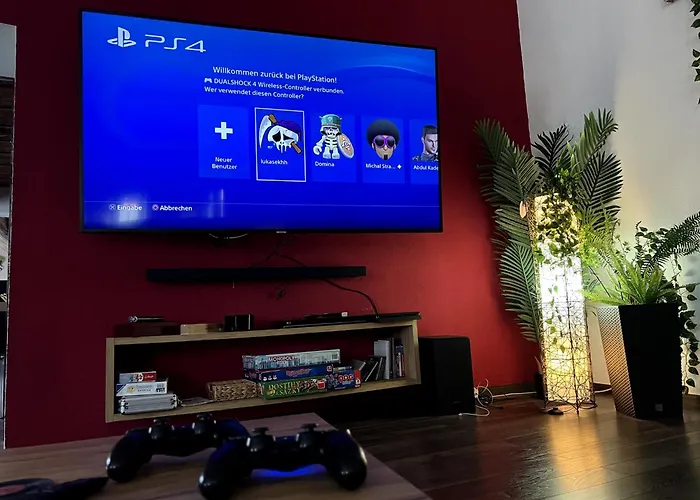 Haus Mit Pool فيلة غروسشوناو