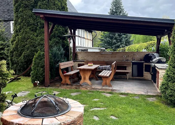 Haus Mit Pool فيلة *